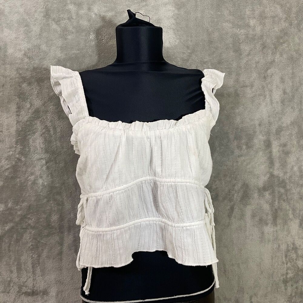 Kirious Los Angeles Size L white crop top festival smocked sq. Neck 90’s style